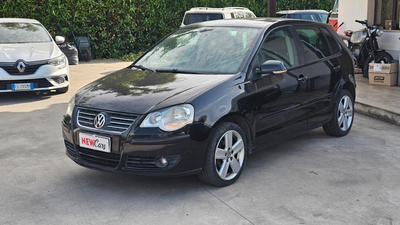 Volkswagen Polo 1.4/80CV TDI 5p. Sportline