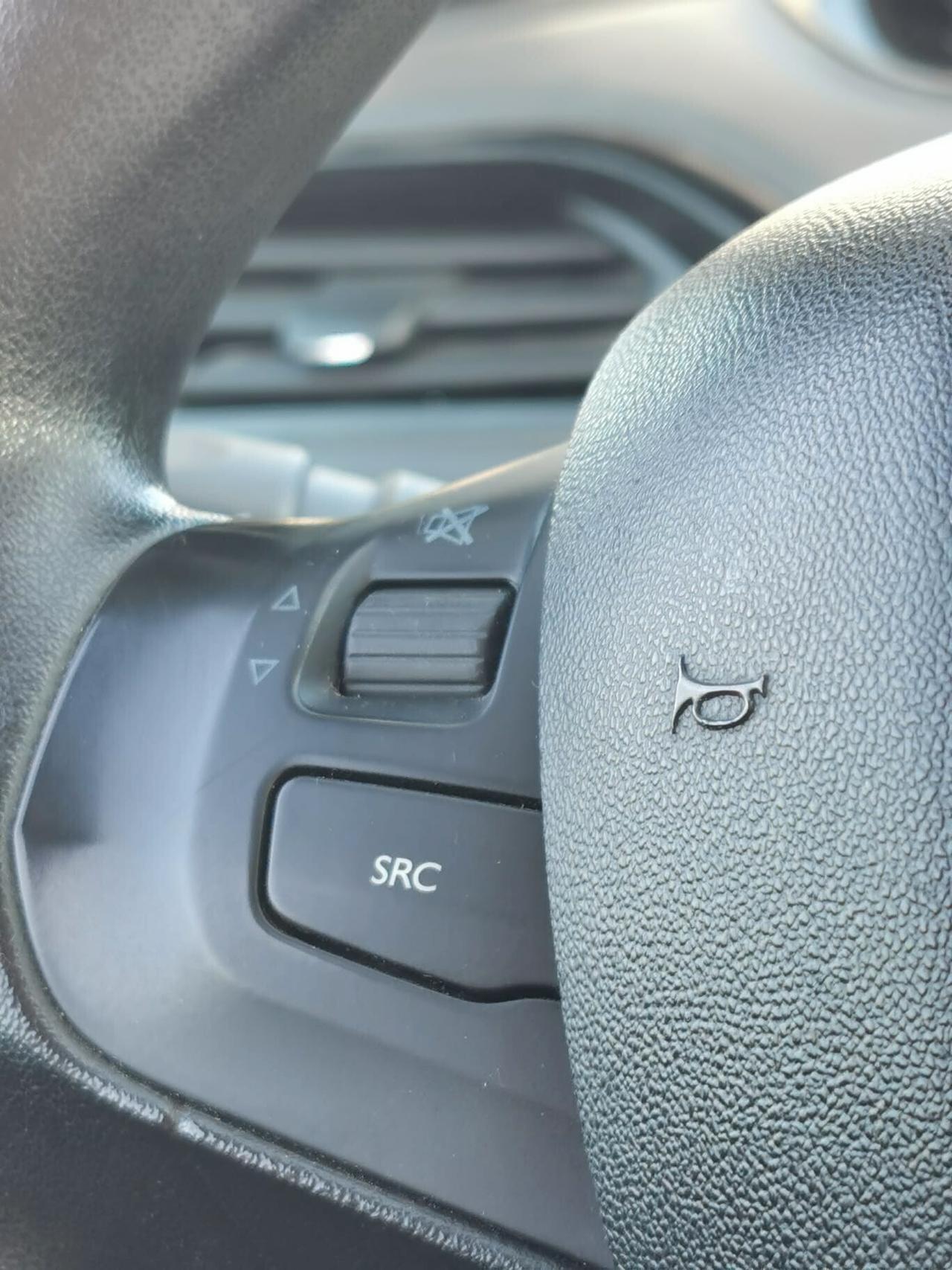 Peugeot 208 1.2 VTi 82 CV 5 porte Active 12/2013