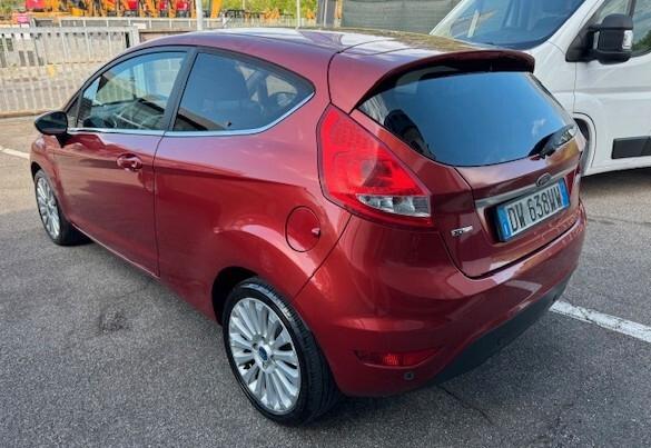 Ford Fiesta Fiesta+ 1.4 TDCi 68CV 3 porte