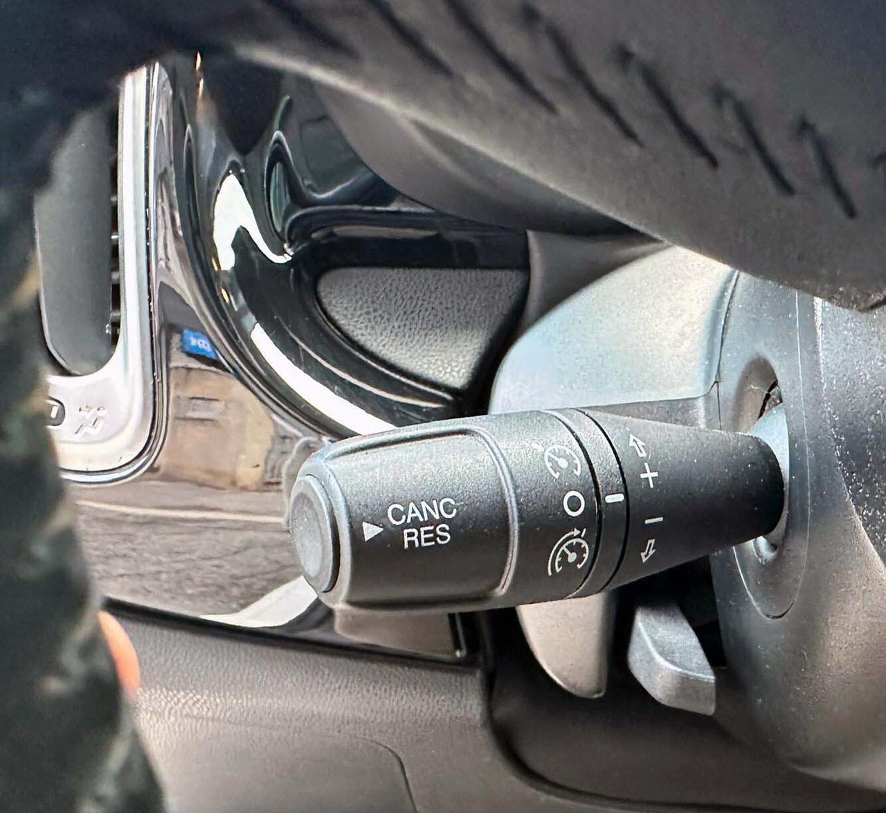 Fiat 500L 1.3 Multijet 95 CV Trekking Tetto Panoramico Cambio Automatico Navigatore