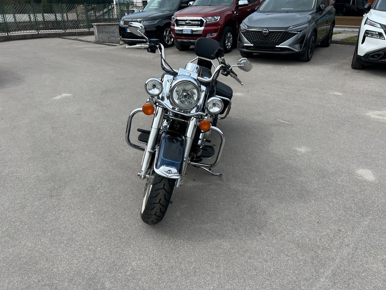 Harley-davidson FLHRC Road King Classic