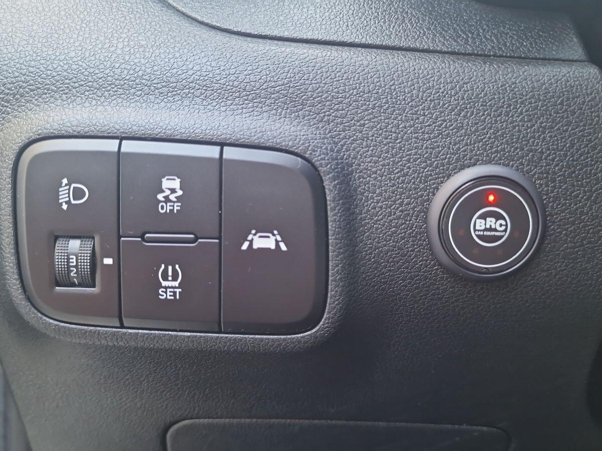 HYUNDAI I10 1.0 BENZGPL ADVANCED + PLUS PACK
