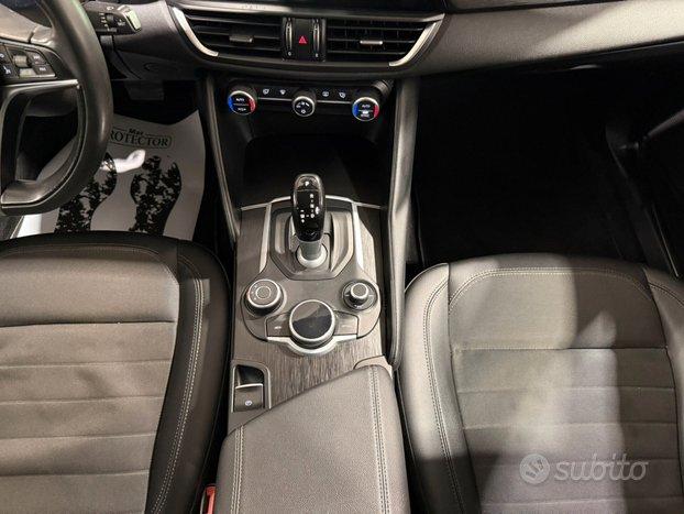 Alfa Romeo Giulia 2.2 Turbodiesel 150 CV AUTO