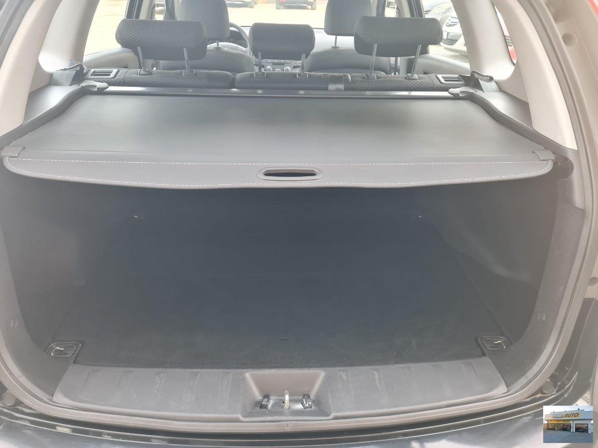 HYUNDAI i30 1.4 Benzina-52.000 Km-Neopatentati