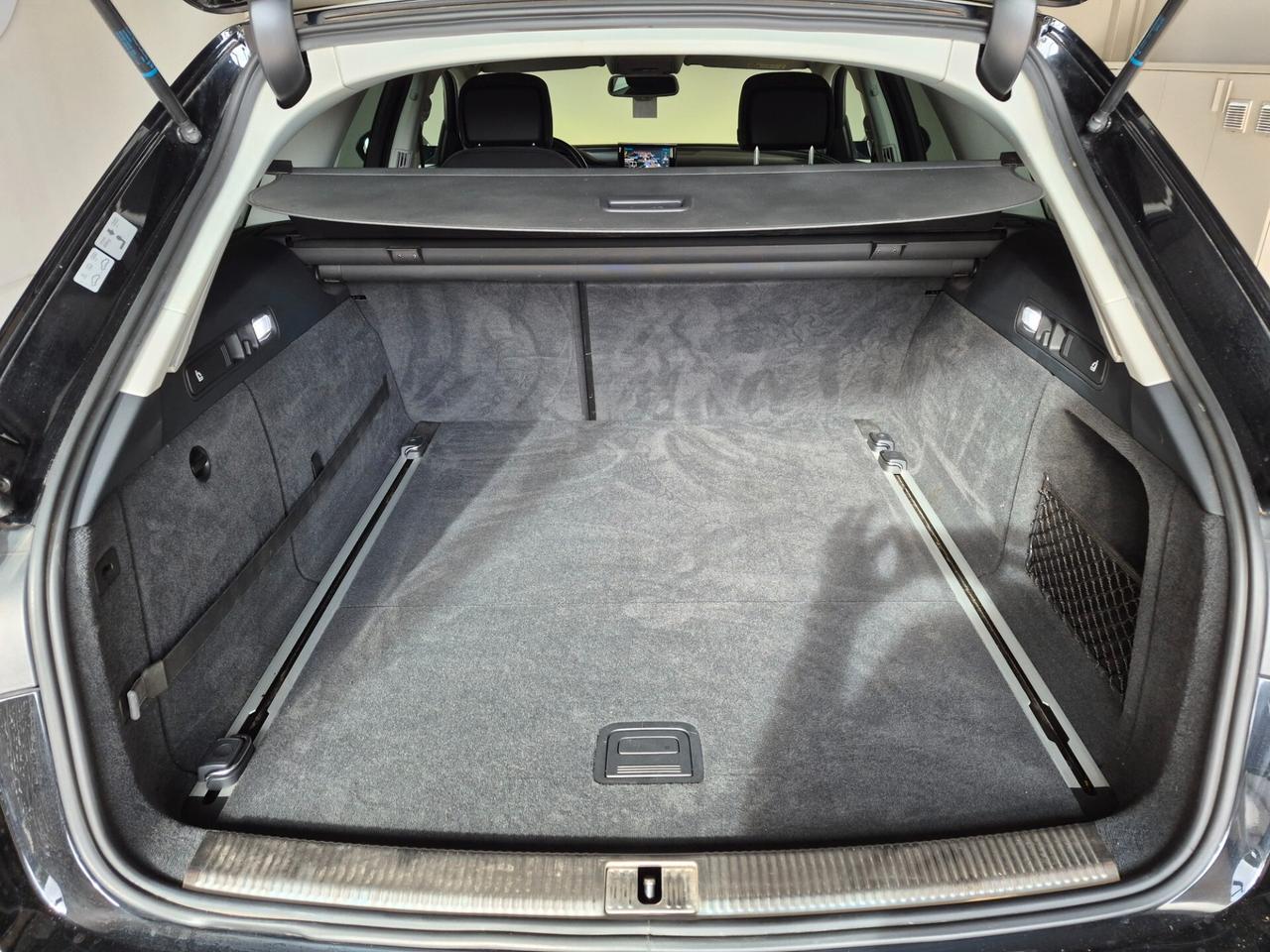Audi A6 2.0 TDI 140CV AUTOMATICA C.17 RETROCAMERA KEYLESS CLIMA 4 ZONE VETRI PRIVACY SEDILI RISCALDABILI PORTELLONE ELETTRICO