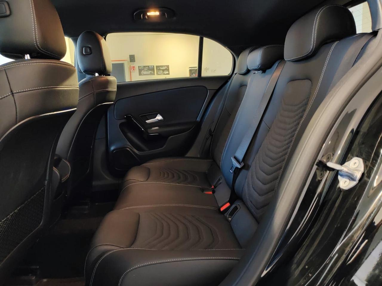 Mercedes-benz A 180 A 180 d Automatic Business