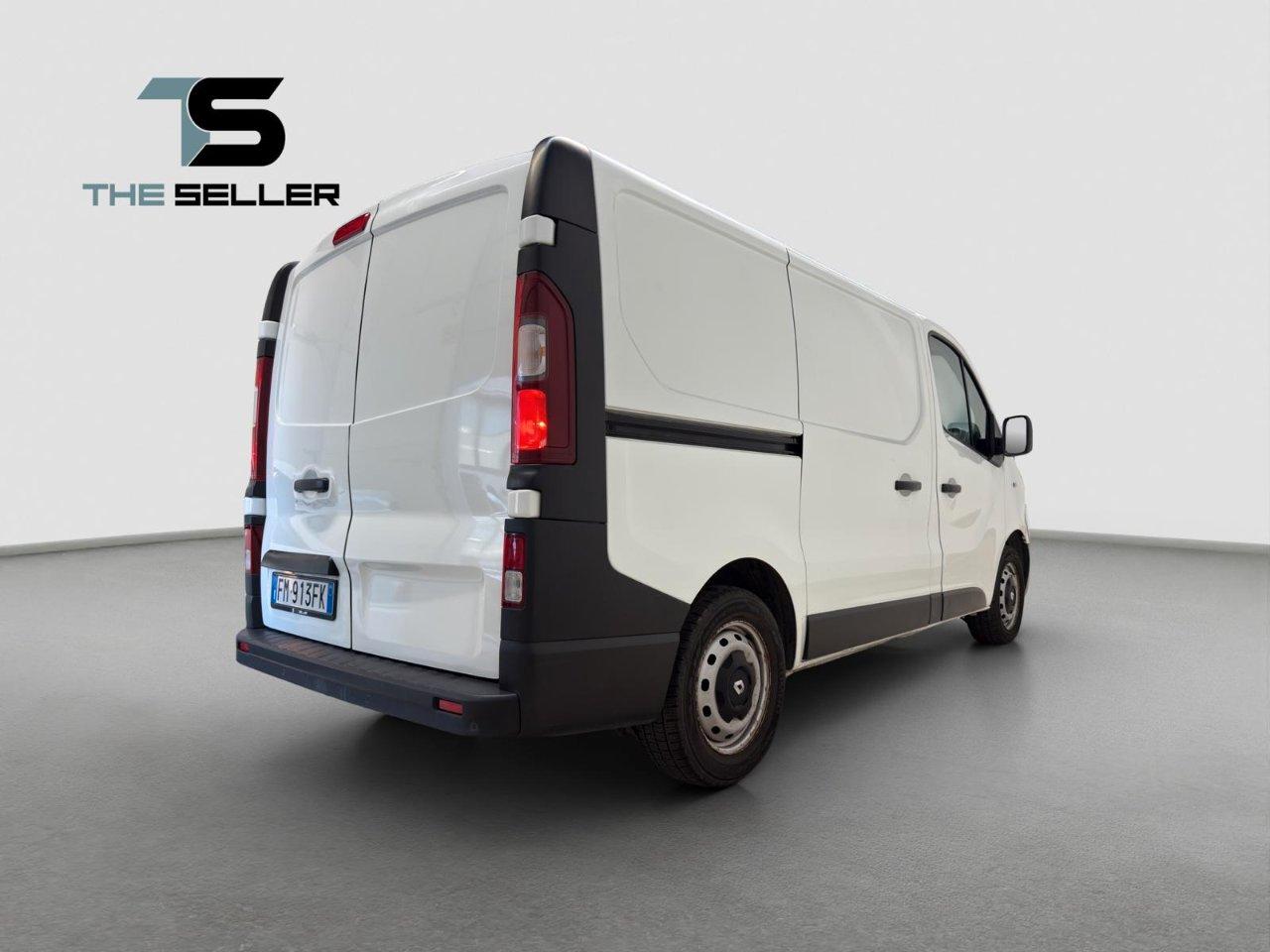 RENAULT Trafic T27 1.6 dci 120cv L1H1 E6