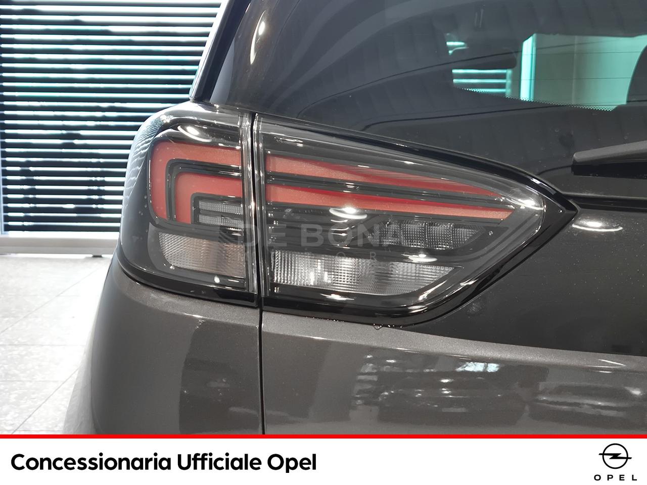 Opel Crossland 1.2 design&tech s&s 110cv