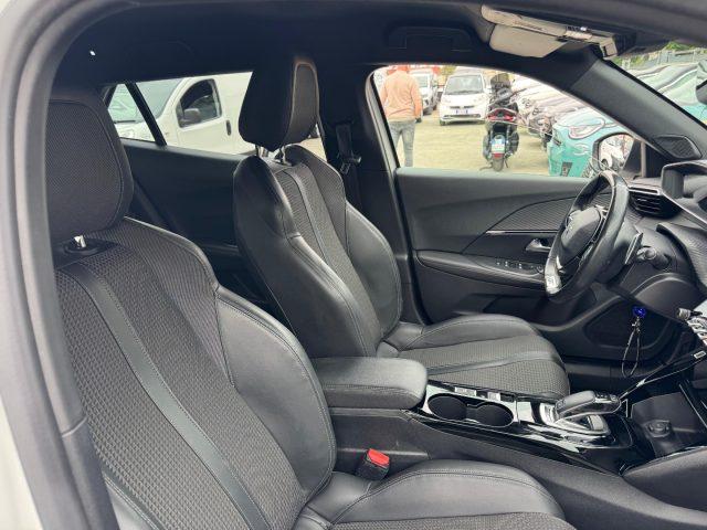 PEUGEOT 2008 BlueHDi 130 S&S EAT8 GT Pack