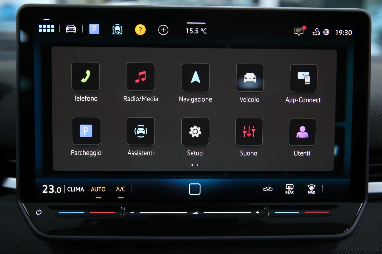 Volkswagen T-Roc 1.5 eTSI Life 115cv DSG_NUOVA 2026 KM0