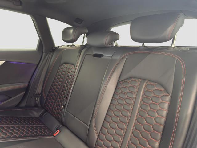 AUDI RS4 4 Avant 2.9 TFSI quattro tiptronic