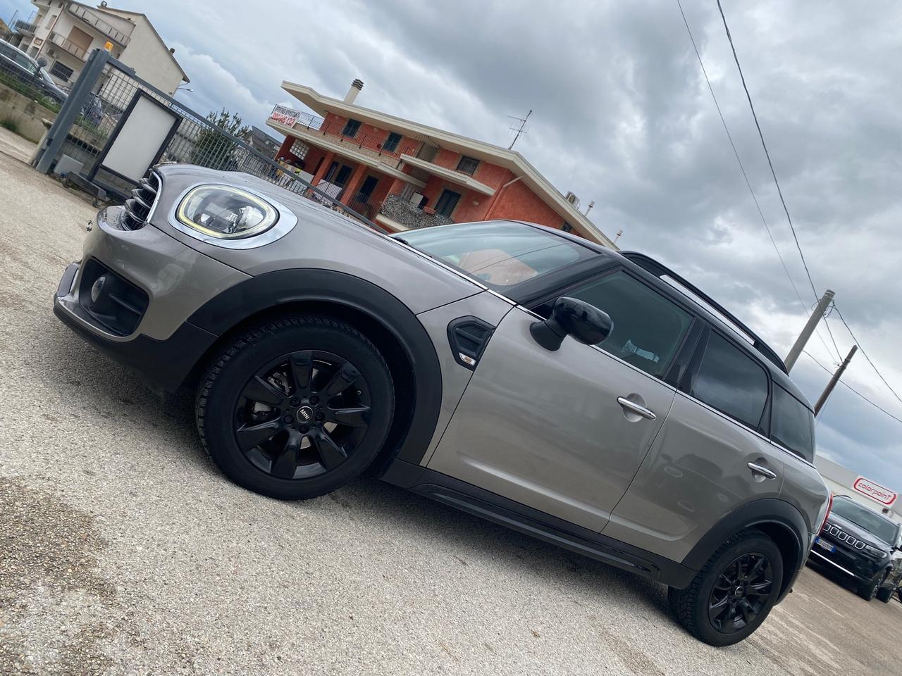 Mini Cooper D Countryman 2.0 Hype 150cv Auto