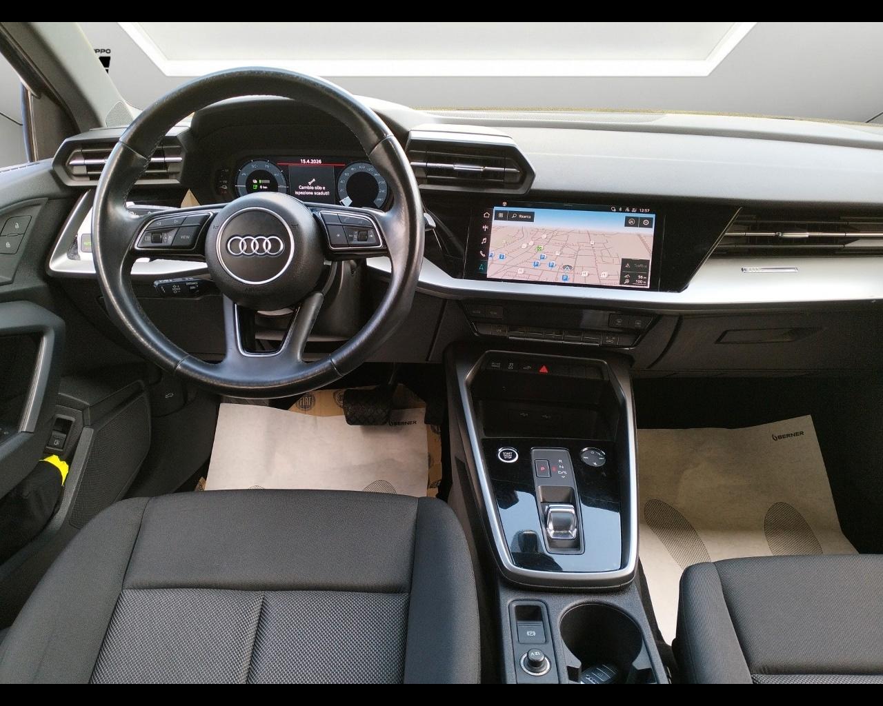 AUDI A3 4ª serie A3 SPB 40 TFSI e S tronic