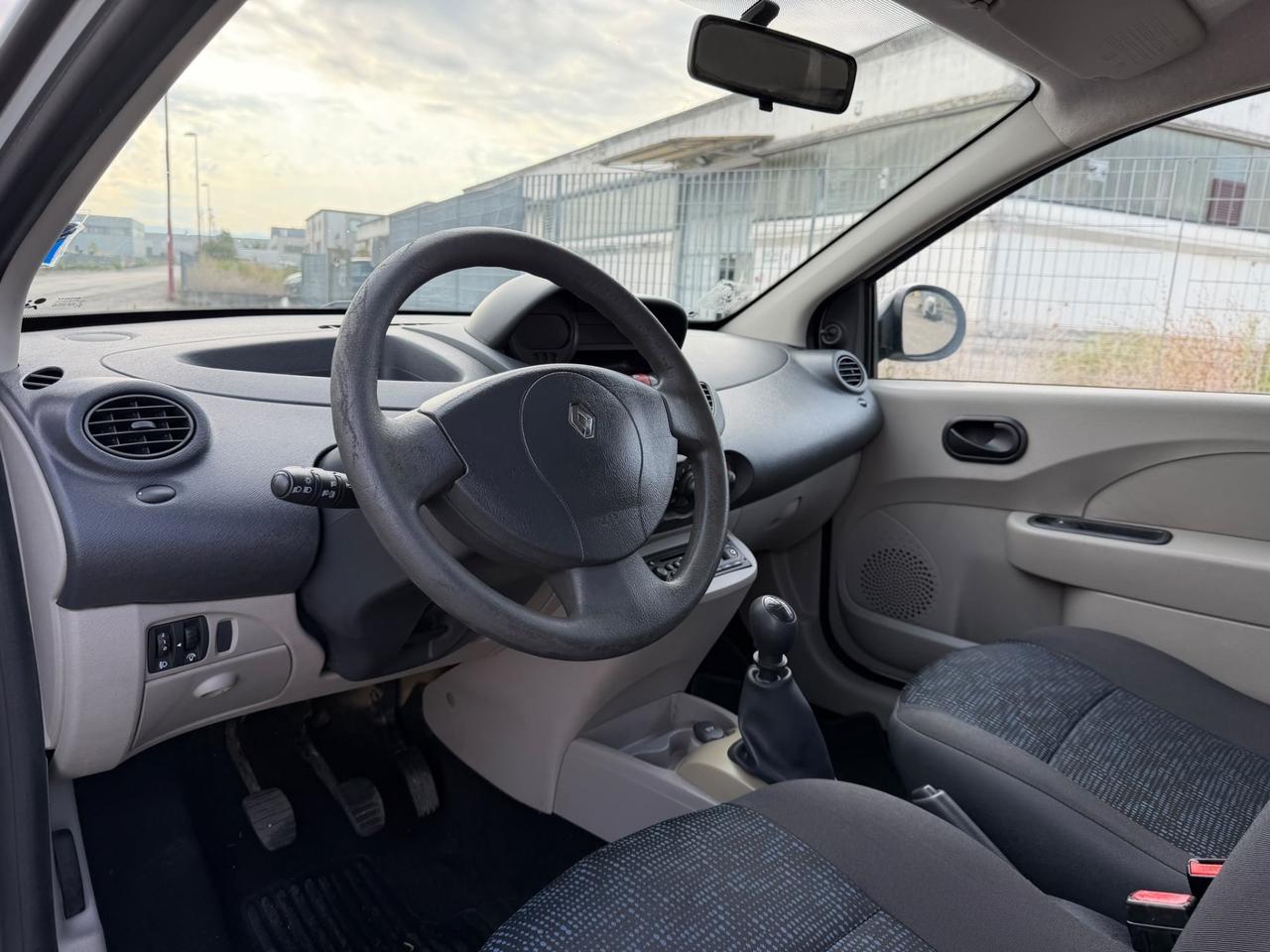 Renault Twingo 1.2 8V