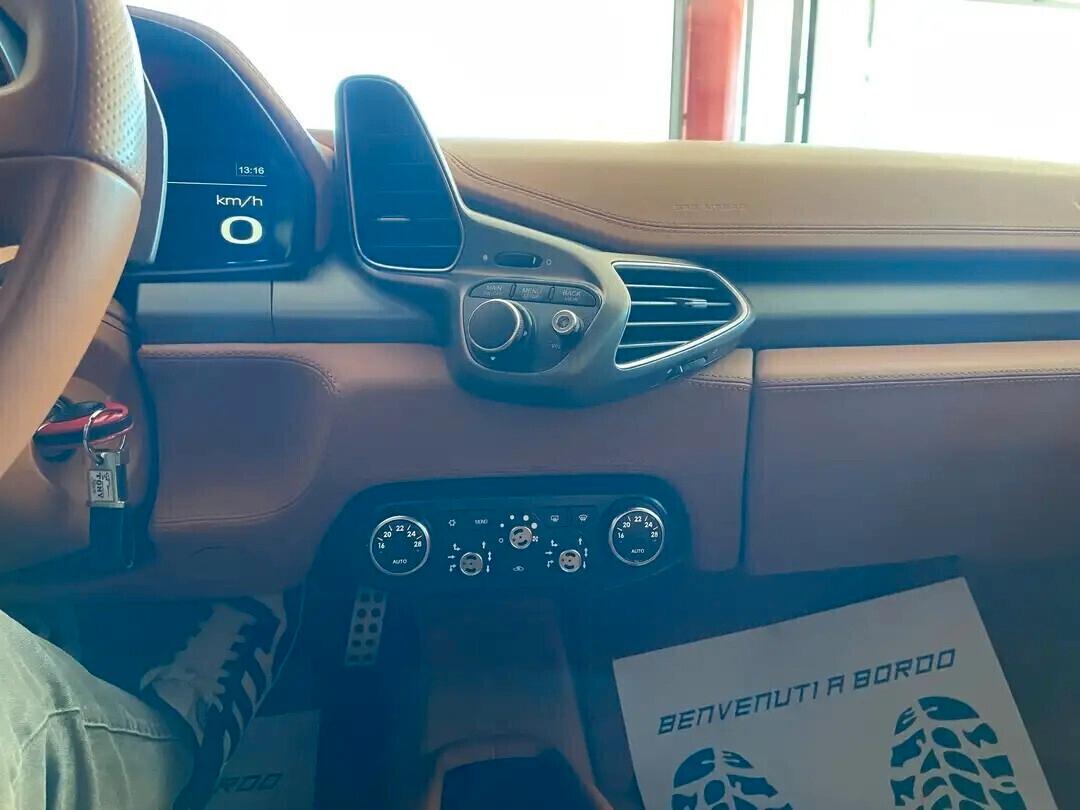 Ferrari 458 Italia DCT