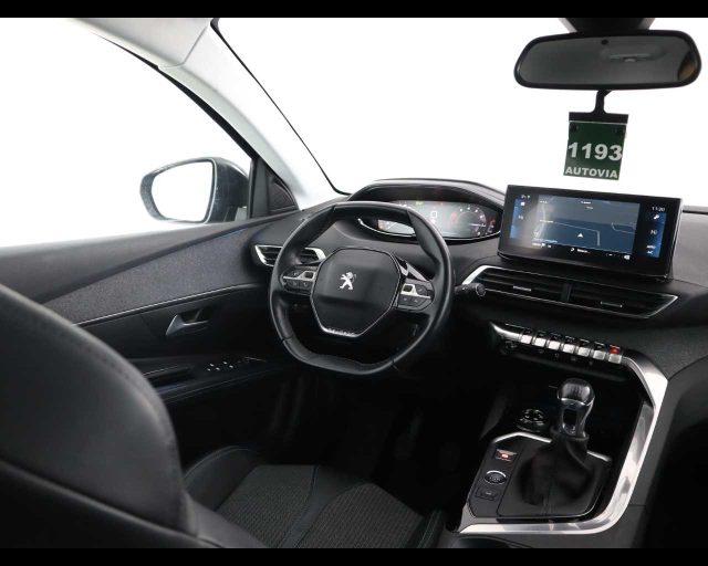 PEUGEOT 3008 PureTech Turbo 130 S&S Allure Pack