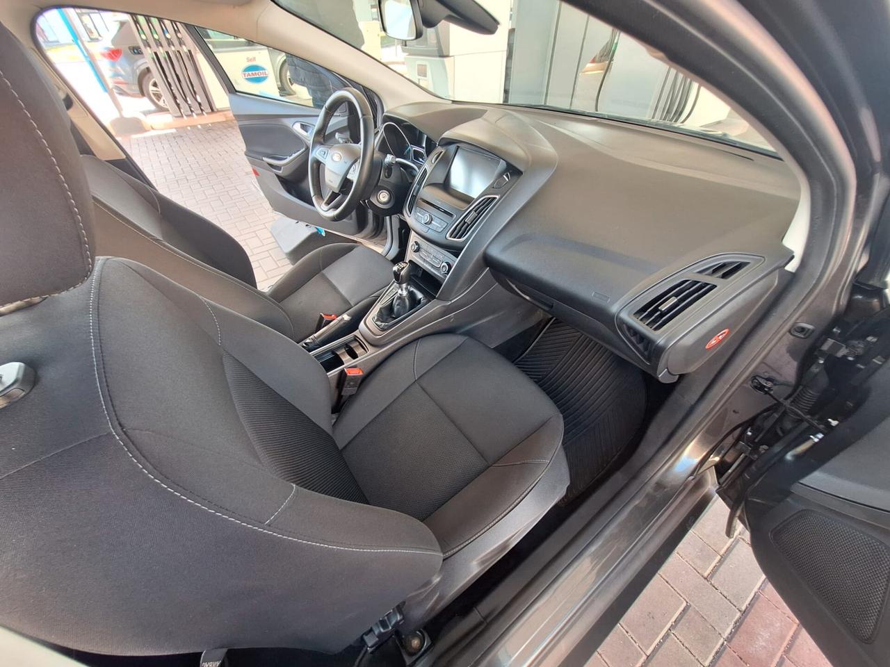 Ford Focus 2016 1.5 TDCi 95 CV Start&Stop SW Titanium NAVI LED €6B KM CERTIFICATI