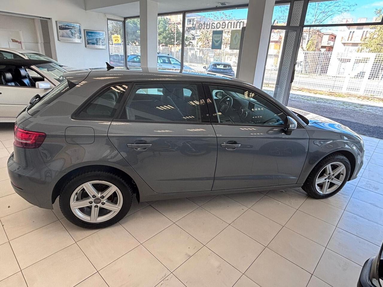 Audi A3 Sportback 30 1.6 tdi 116cv s-tronic