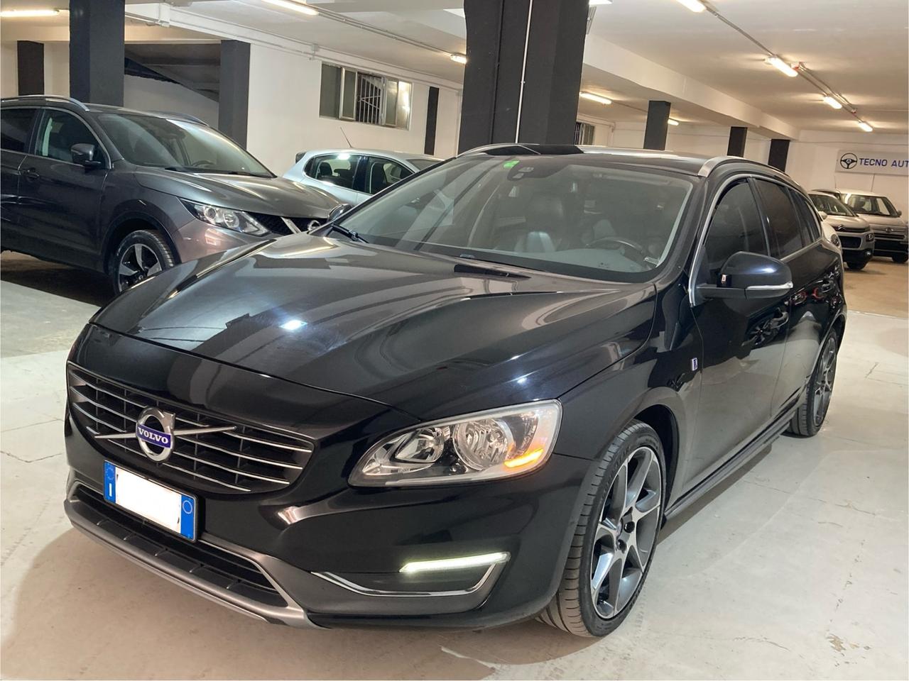 Volvo V60 D4 Geartronic Ocean Race