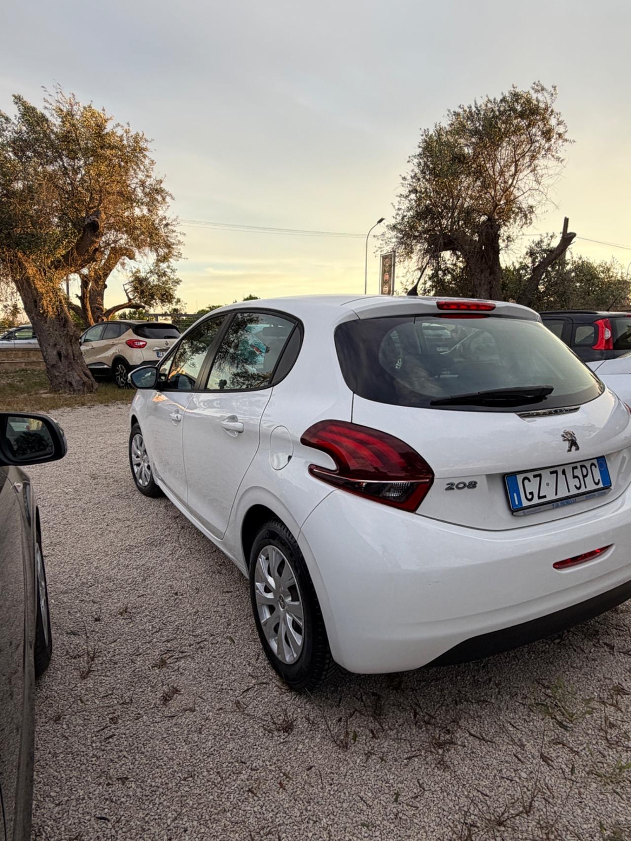 Peugeot 208 PureTech 82 5 porte Active km 60000!!!!