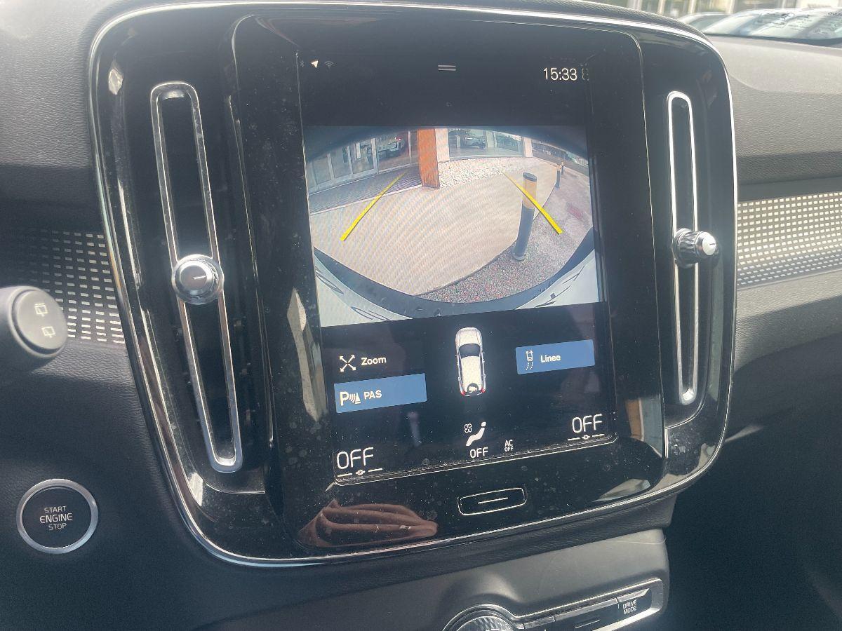 VOLVO - XC40 - T4 Recharge automatico Plus Dark