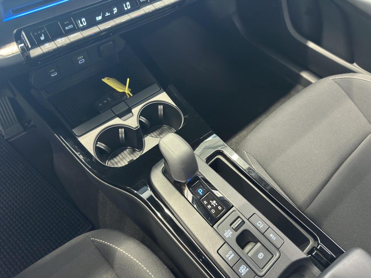 Toyota Prius 2.0 phev Lounge