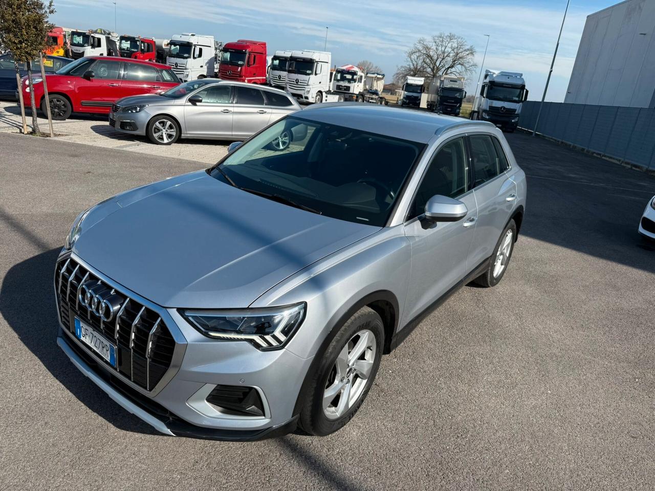 Audi Q3 35 TDI S tronic Business Advanced