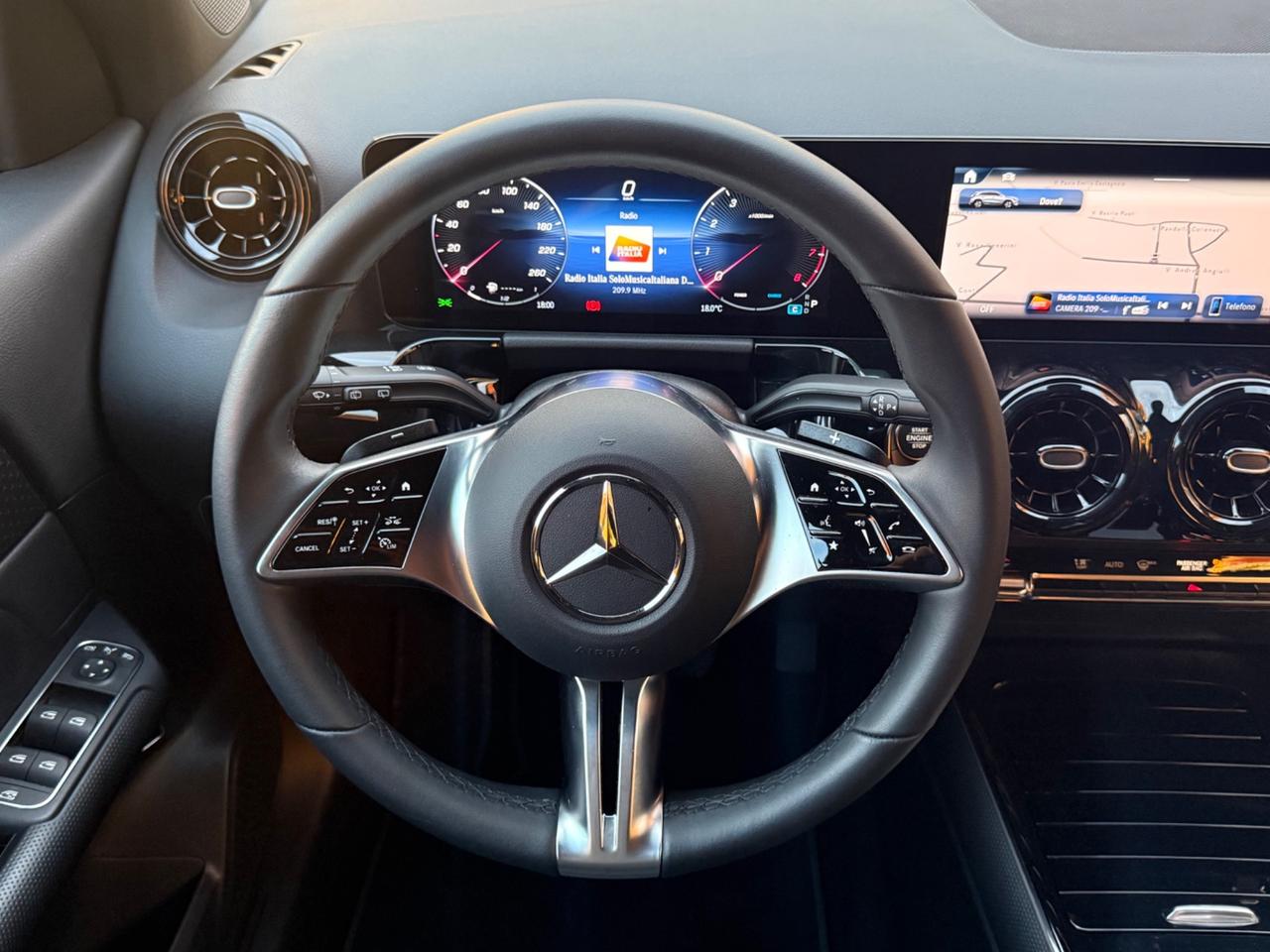 Mercedes-benz GLA 180 Mhev Aut. PARI AL NUOVO!