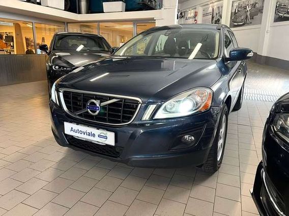 Volvo XC60 XC60 2.4 d5 Momentum AUT. UNICO PROPRIETARIO