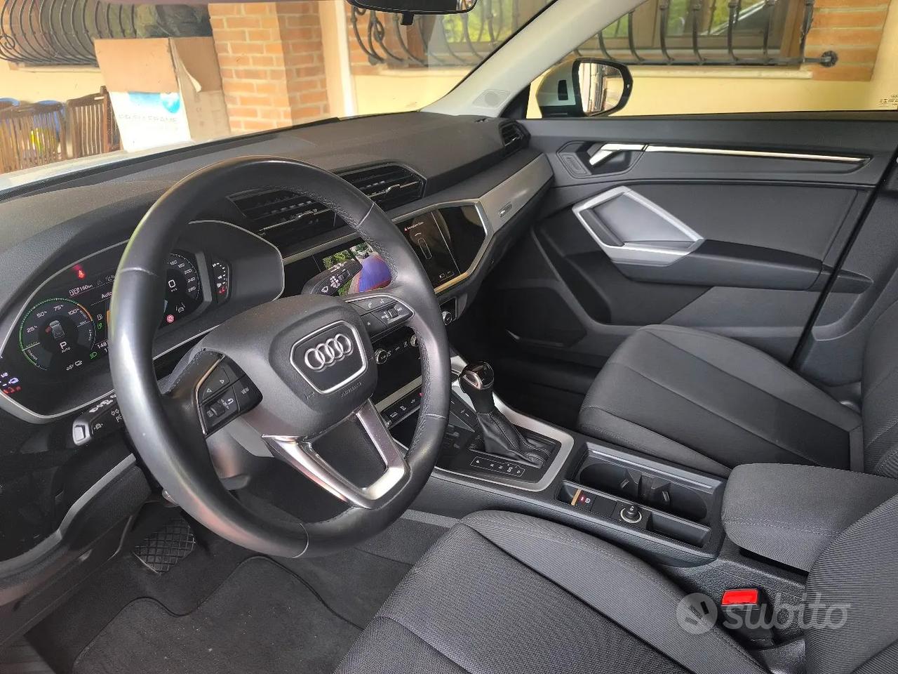 Audi Q3 45 TFSI 1.4 Business ibrido 245 CV auto