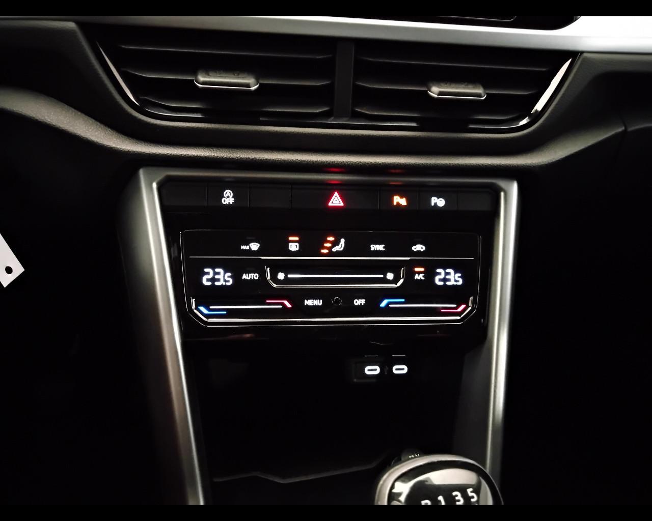 VOLKSWAGEN T-Roc I 2022 - T-Roc 2.0 tdi Sport 115cv