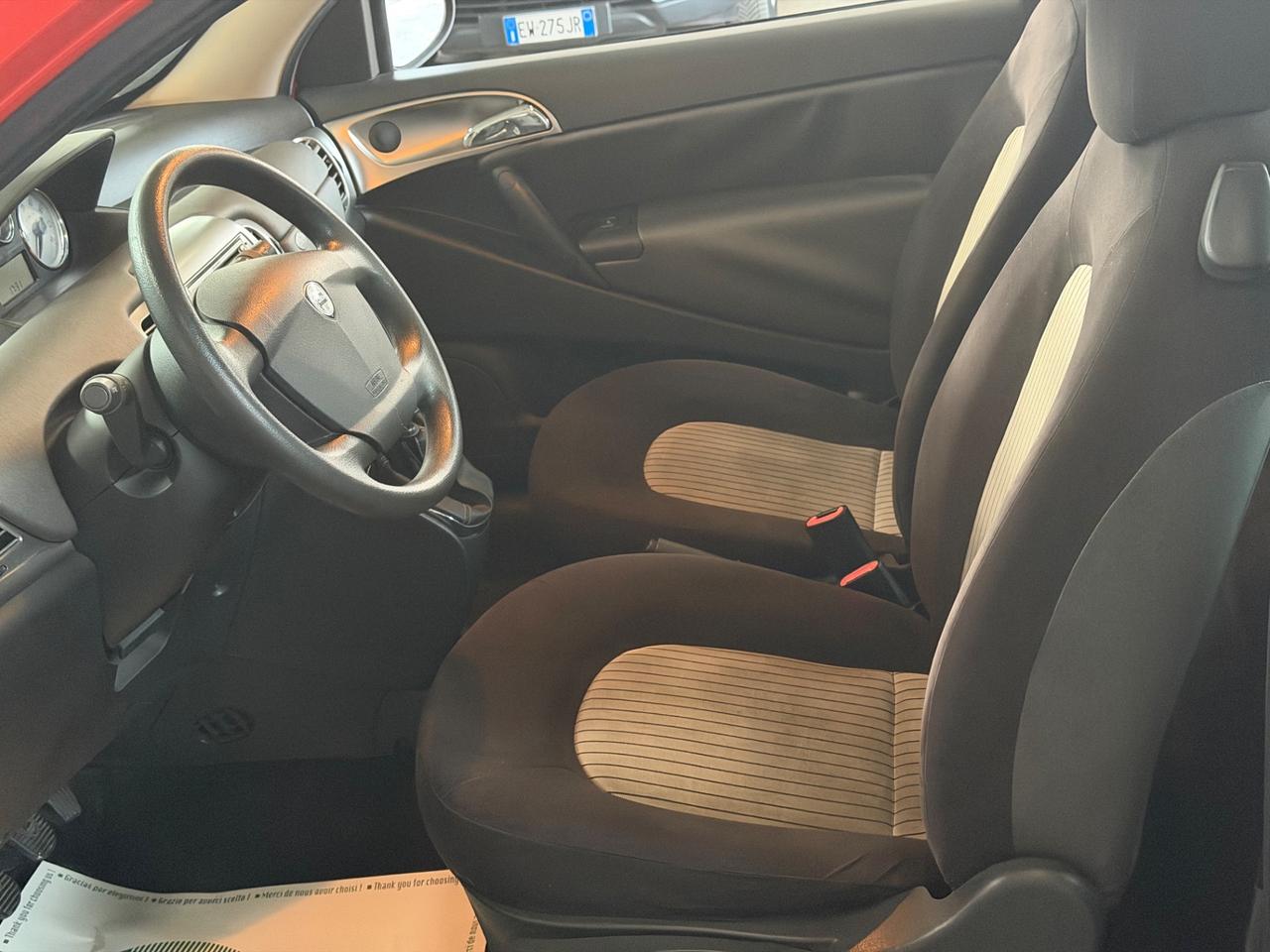 Lancia Ypsilon 1.2 Passion
