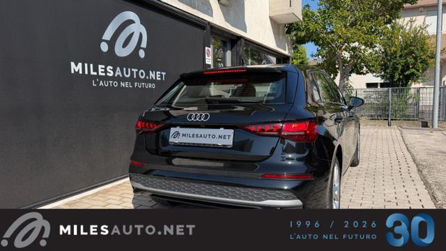 AUDI A3 40 TFSIe plug-in 140 km autonomia SONOS ACC