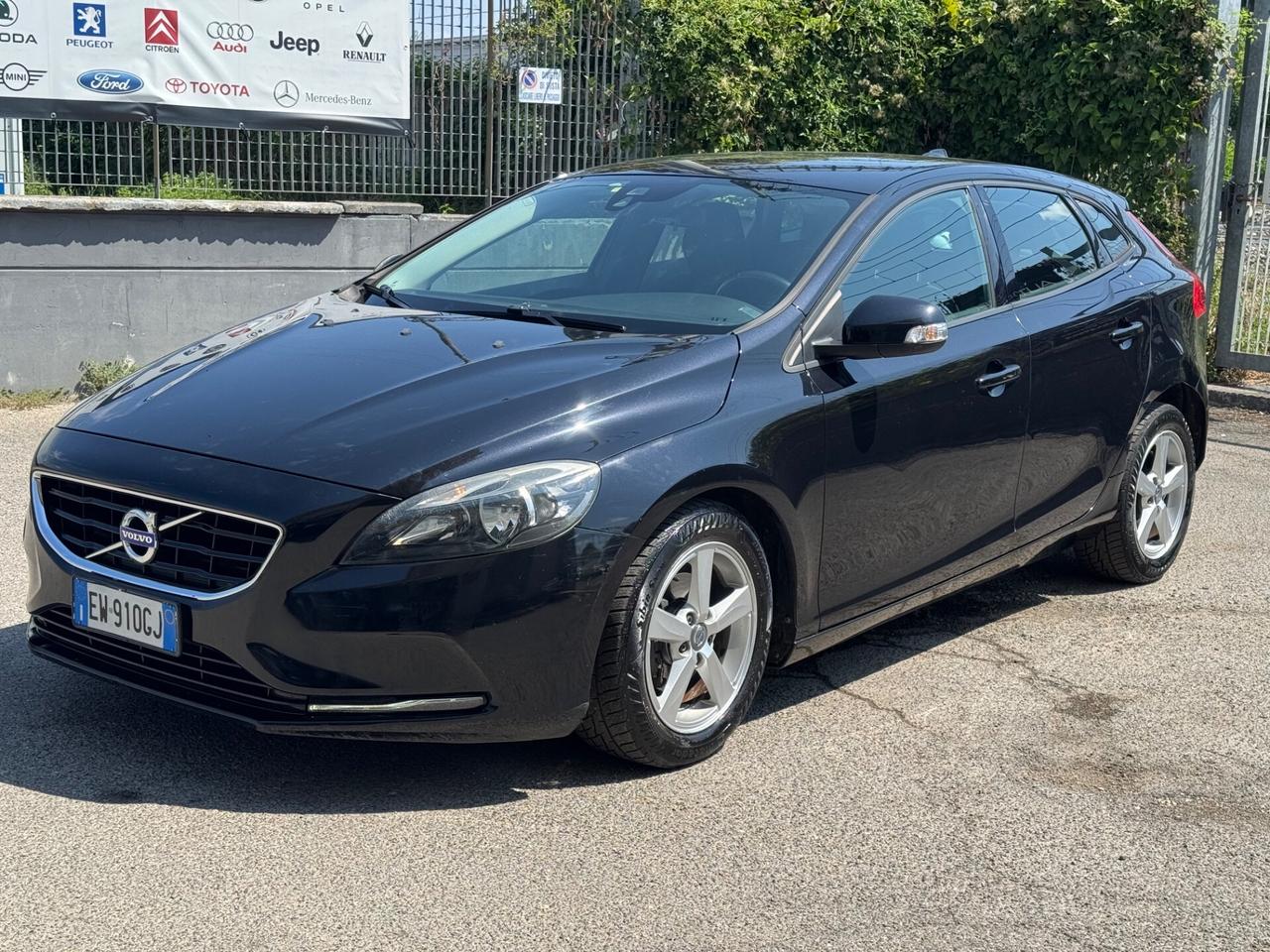 Volvo V40 D2 1.6 Summum