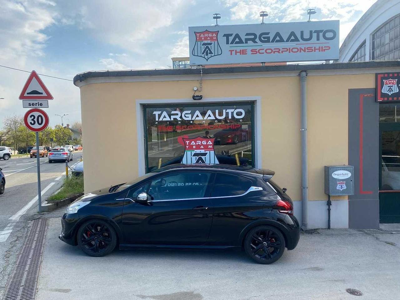 Peugeot 208 1.6 THP 200 CV 3 porte GTi