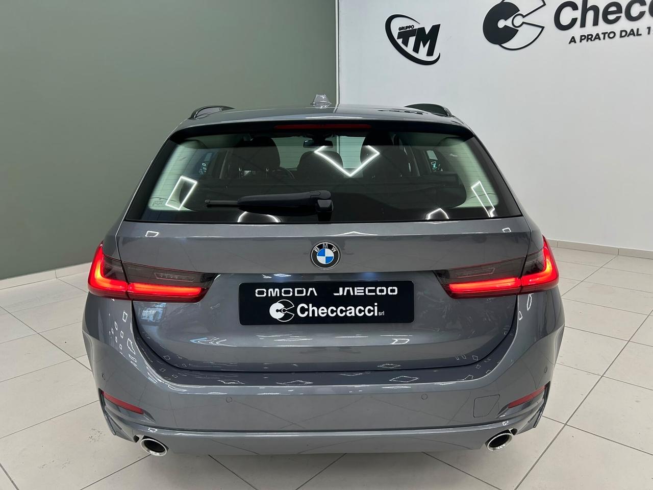 BMW 318 d Serie 3 Touring mhev 48V auto IVA ESPOSTA