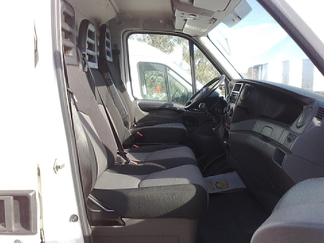 Iveco Daily 35s15 FURGONE DI SERIE - 2013