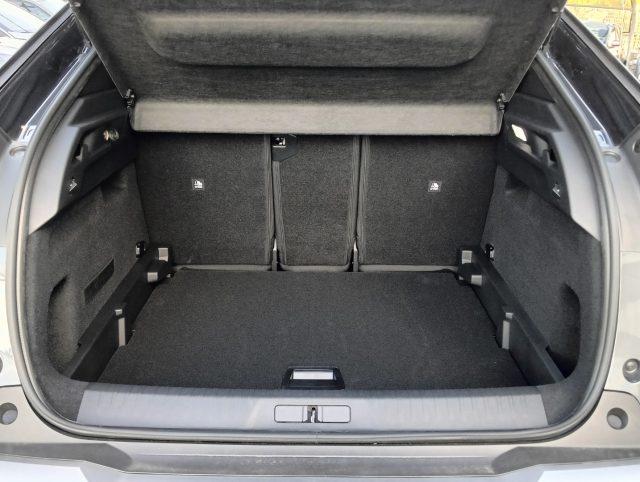 PEUGEOT 3008 Hybrid 145 e-DCS6 Allure con Navi Pack e Cam 360°