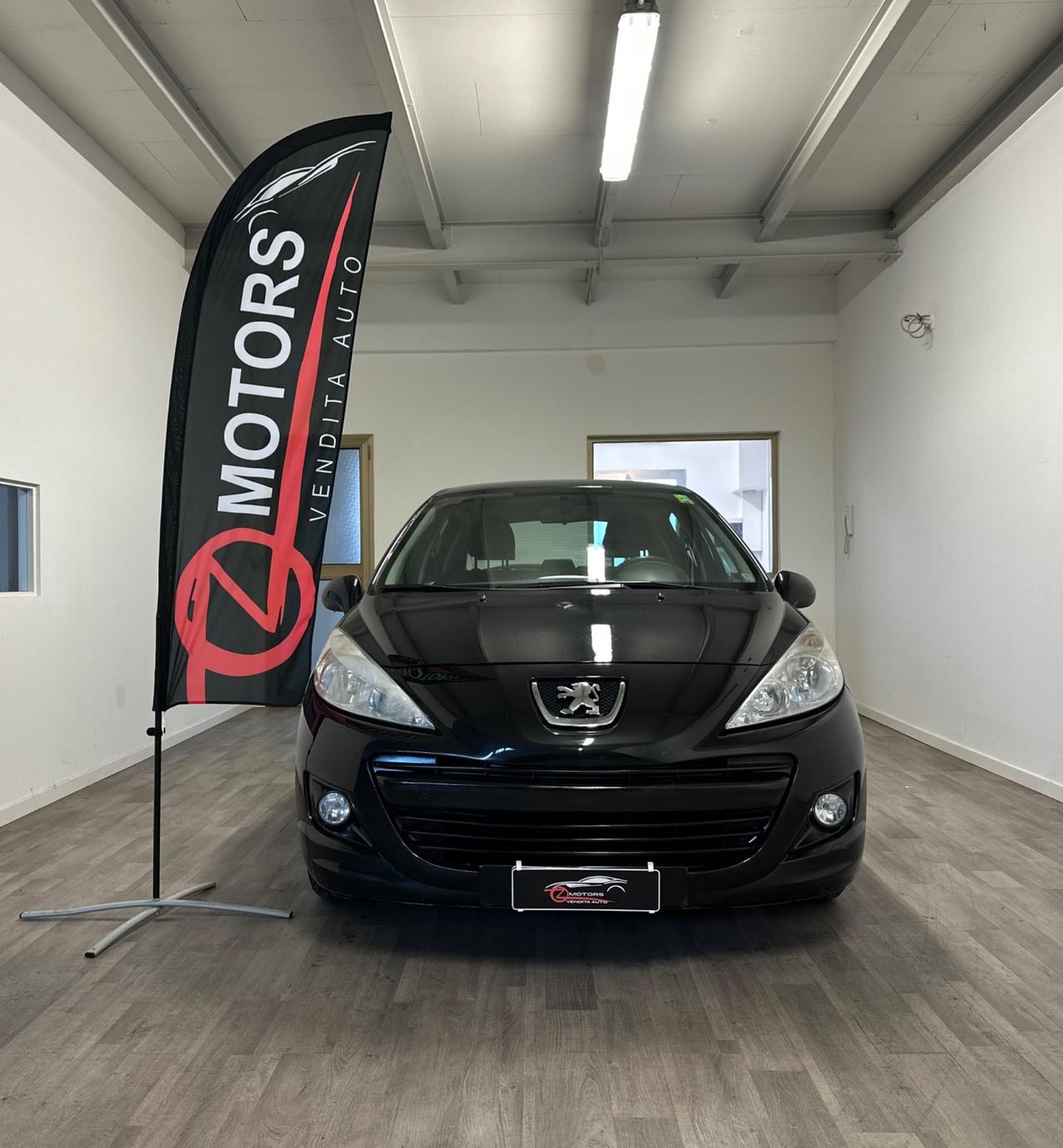 Peugeot 207 Plus 1.4 8V 75CV 5p. ECO GPL