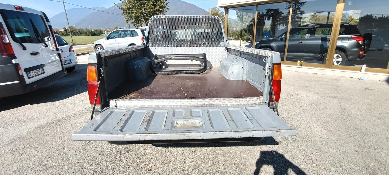 Nissan Pick Up 2.5 diesel 2 porte King Cab