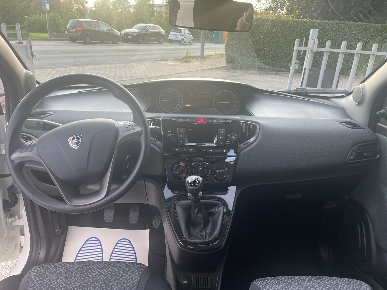 Lancia Ypsilon 1.2 69 CV 5 P. Elefantino X NEOPATENTATI