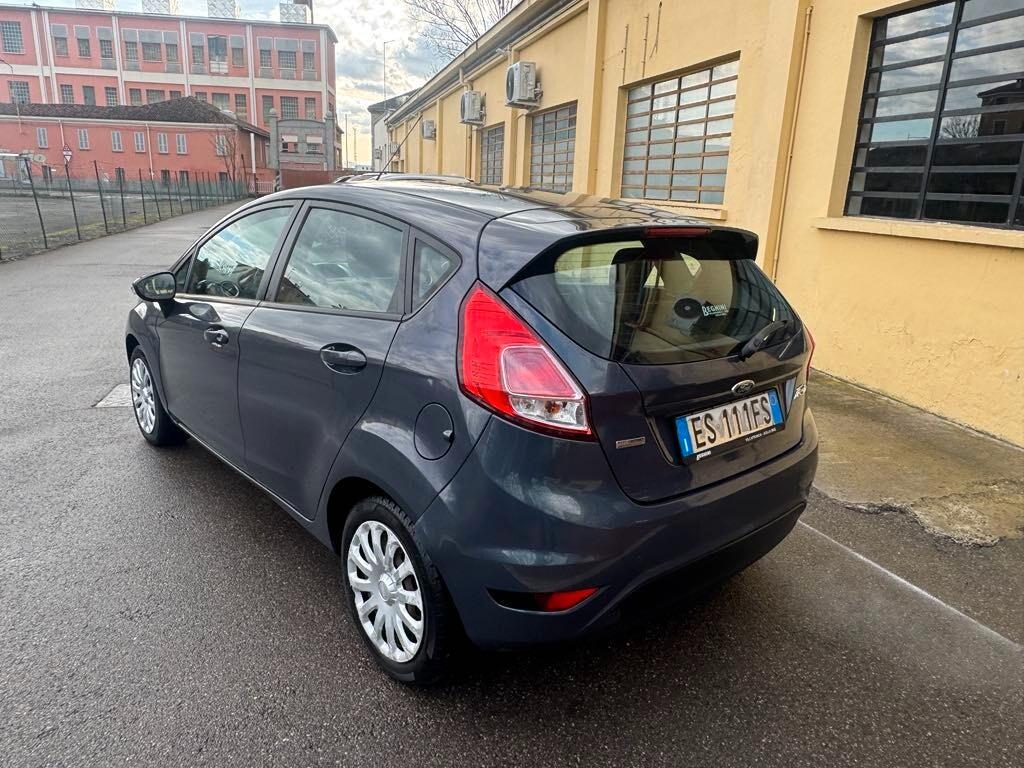 Ford Fiesta 1.5 TDCi 75CV 5 porte Titanium