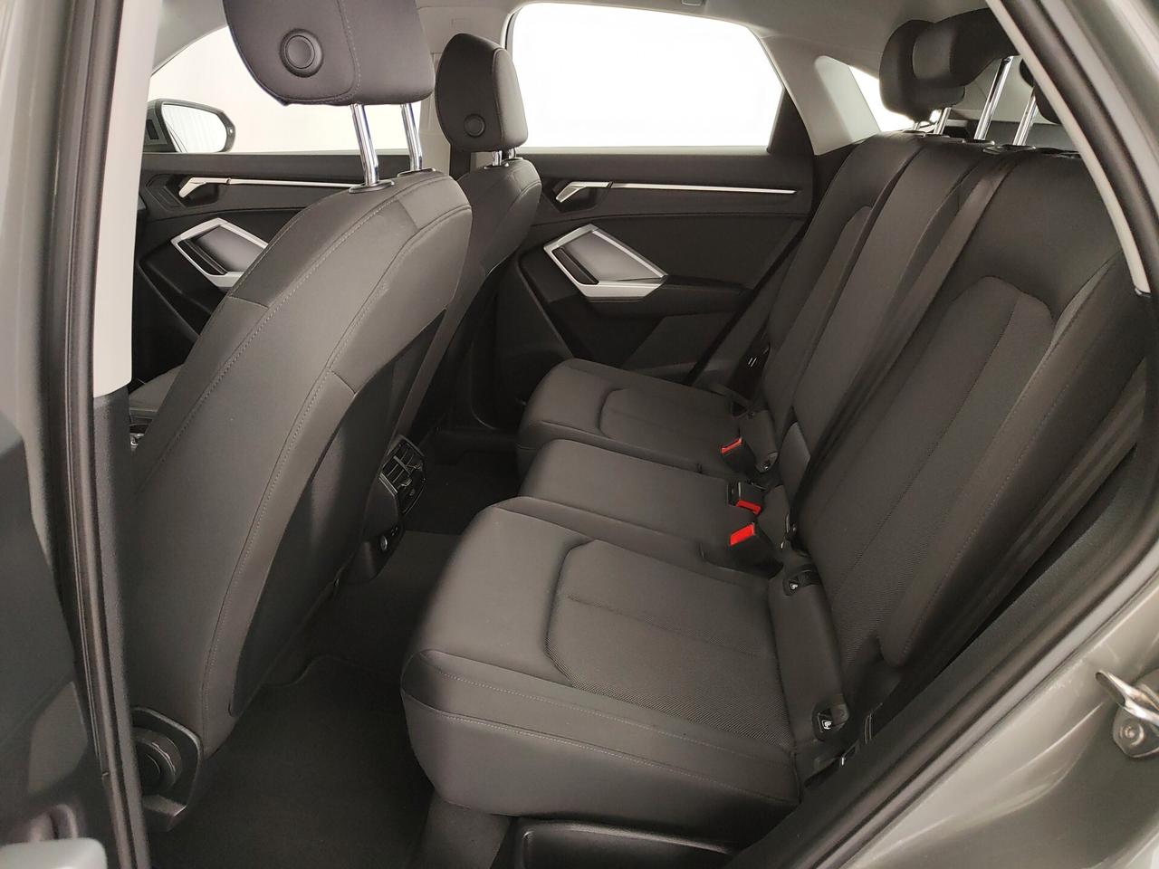 Audi Q3 SPB 35 TDI quattro S tronic Business Plus