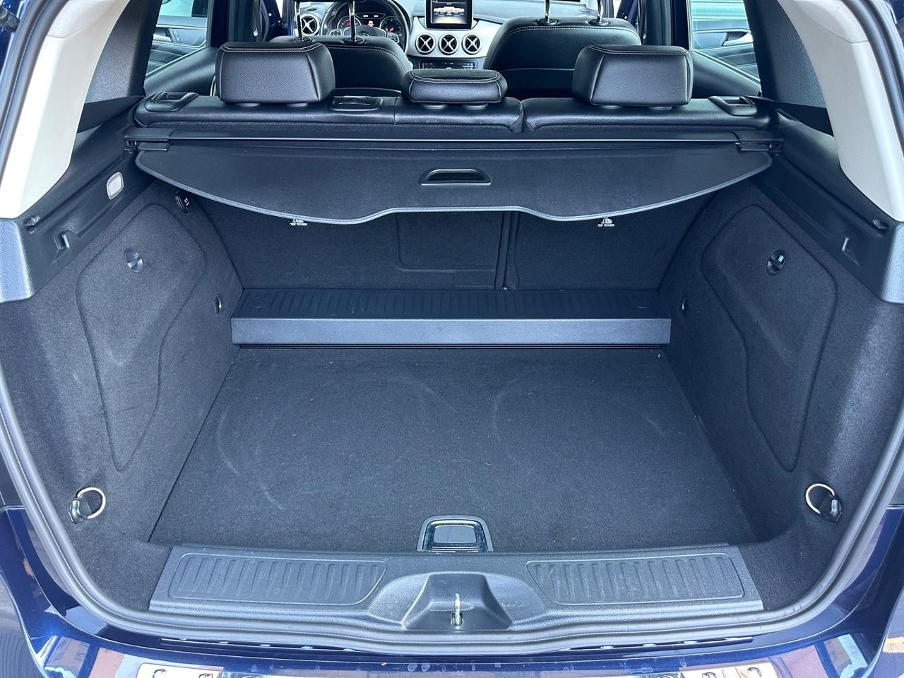 Mercedes-Benz B 180d 1.5 109cv Automatic Premium