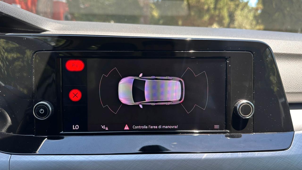 Volkswagen Golf 1.5 TGI Style 2021 PERFETTA NEOPATENT leggi testo