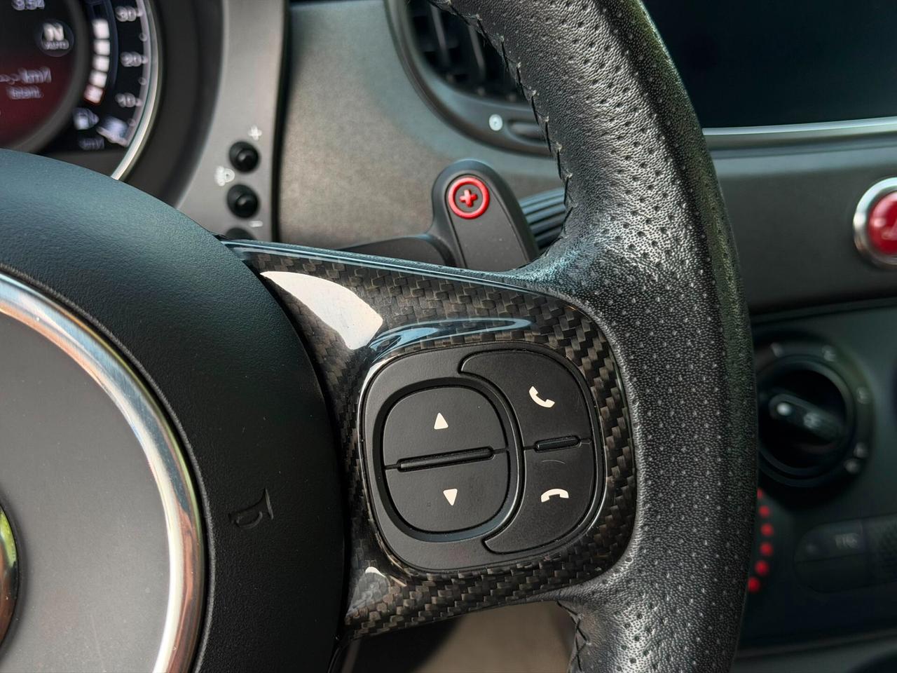 Abarth 595 C 1.4 Turbo T-Jet 180 CV Competizione