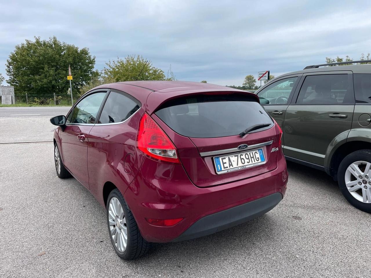 Ford Fiesta Fiesta 1.4 3 porte Bz.- GPL