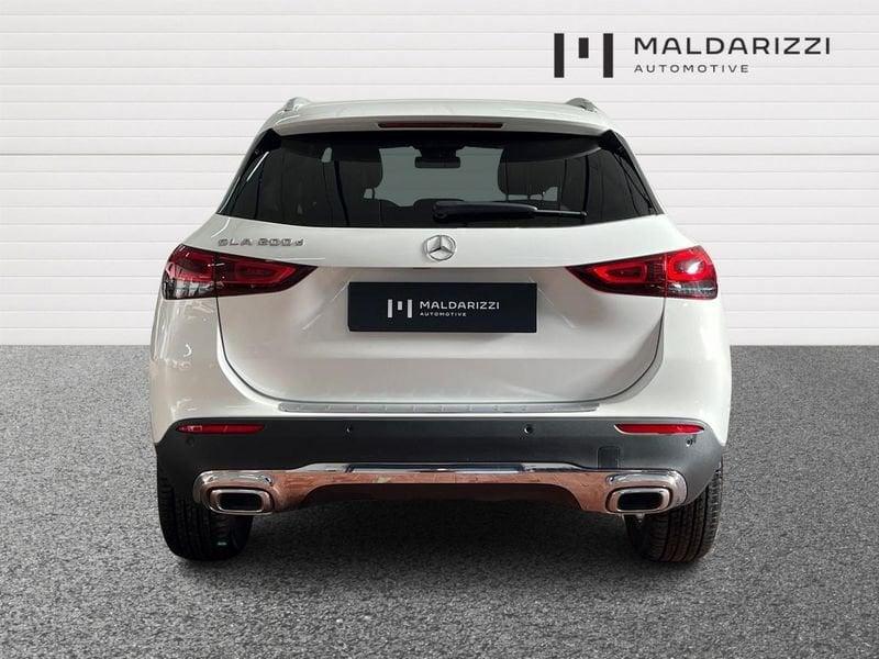 Mercedes-Benz GLA GLA-H247 2020 200 d Sport Plus auto