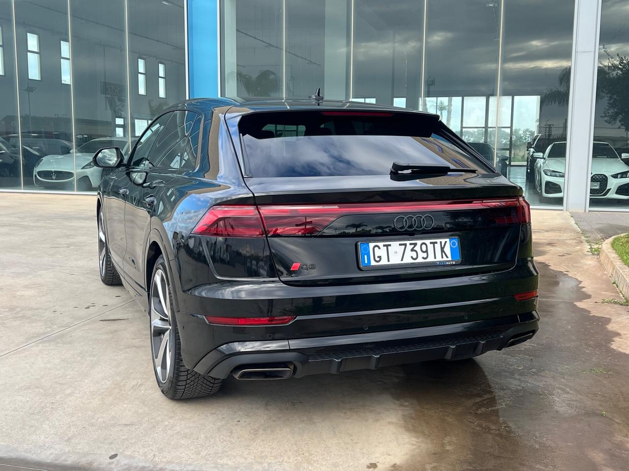 Audi Q8 3.0tdi S-line possibilità noleggio no scoring