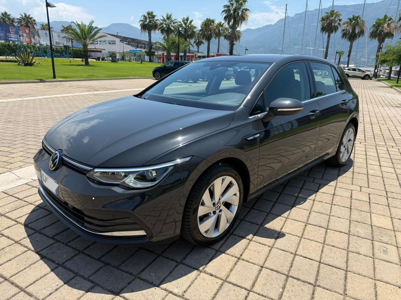 Volkswagen Golf 2.0 TDI DSG SCR Style - GRIGIO FINANZA